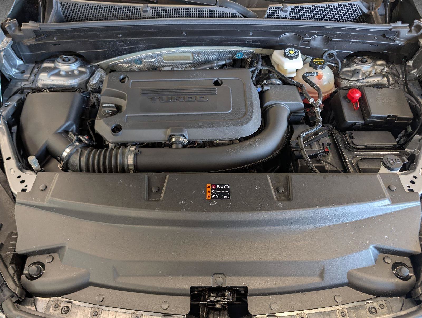Used 2025 Buick Envision Sport Touring AWD/4WD image 9
