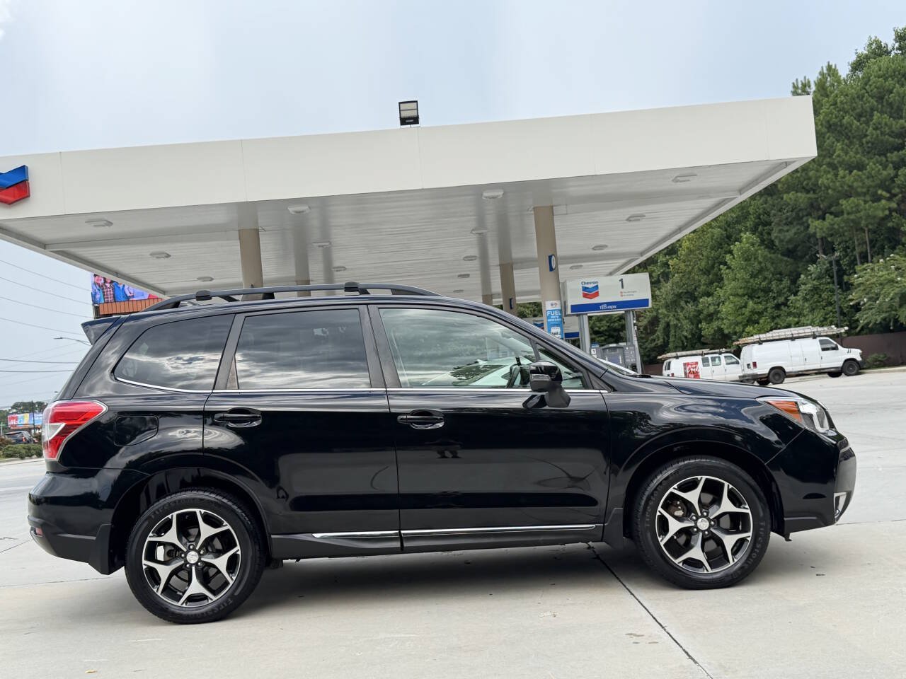 Used 2016 Subaru Forester 2.0XT Touring AWD/4WD image 25