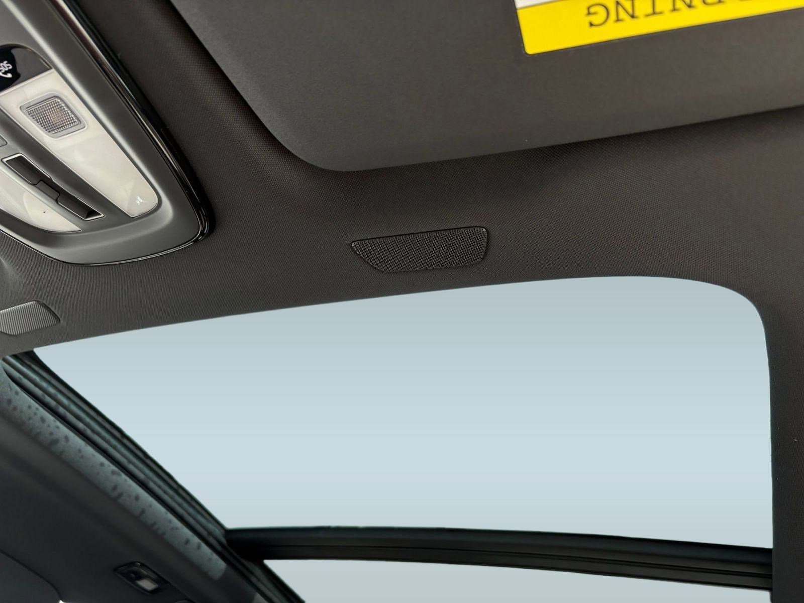 New 2026 Volvo XC60 B5 Plus w/ Climate Package image 14