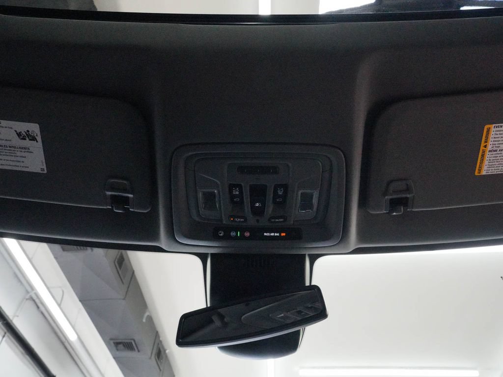Used 2023 GMC Sierra 1500 Denali AWD/4WD image 40