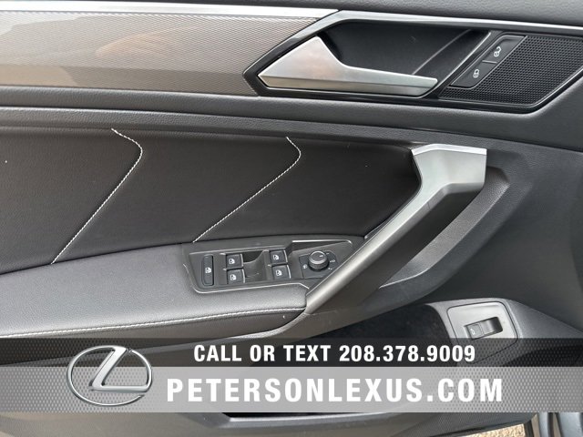 Used 2022 Volkswagen Tiguan SE R-Line image 22