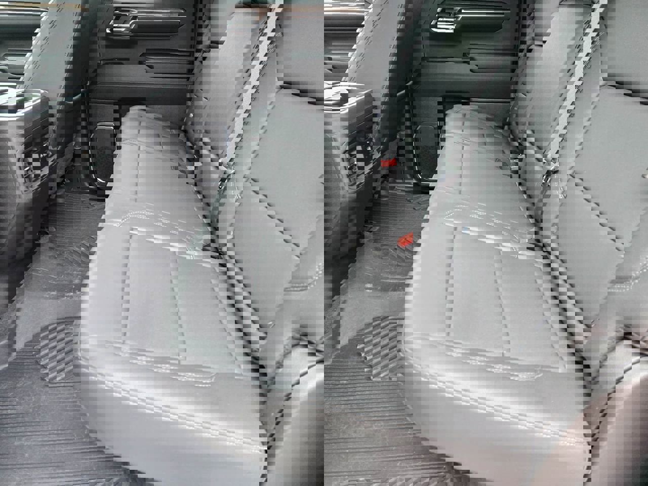 Used 2024 Chevrolet Silverado 1500 LT Trail Boss w/ LT Trail Boss Premium Package image 13