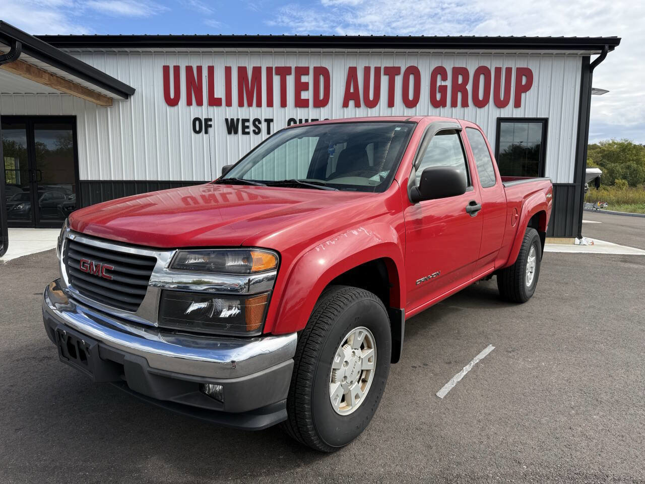 Used 2005 GMC Canyon SL w/ Comfort Convenience Package image 1