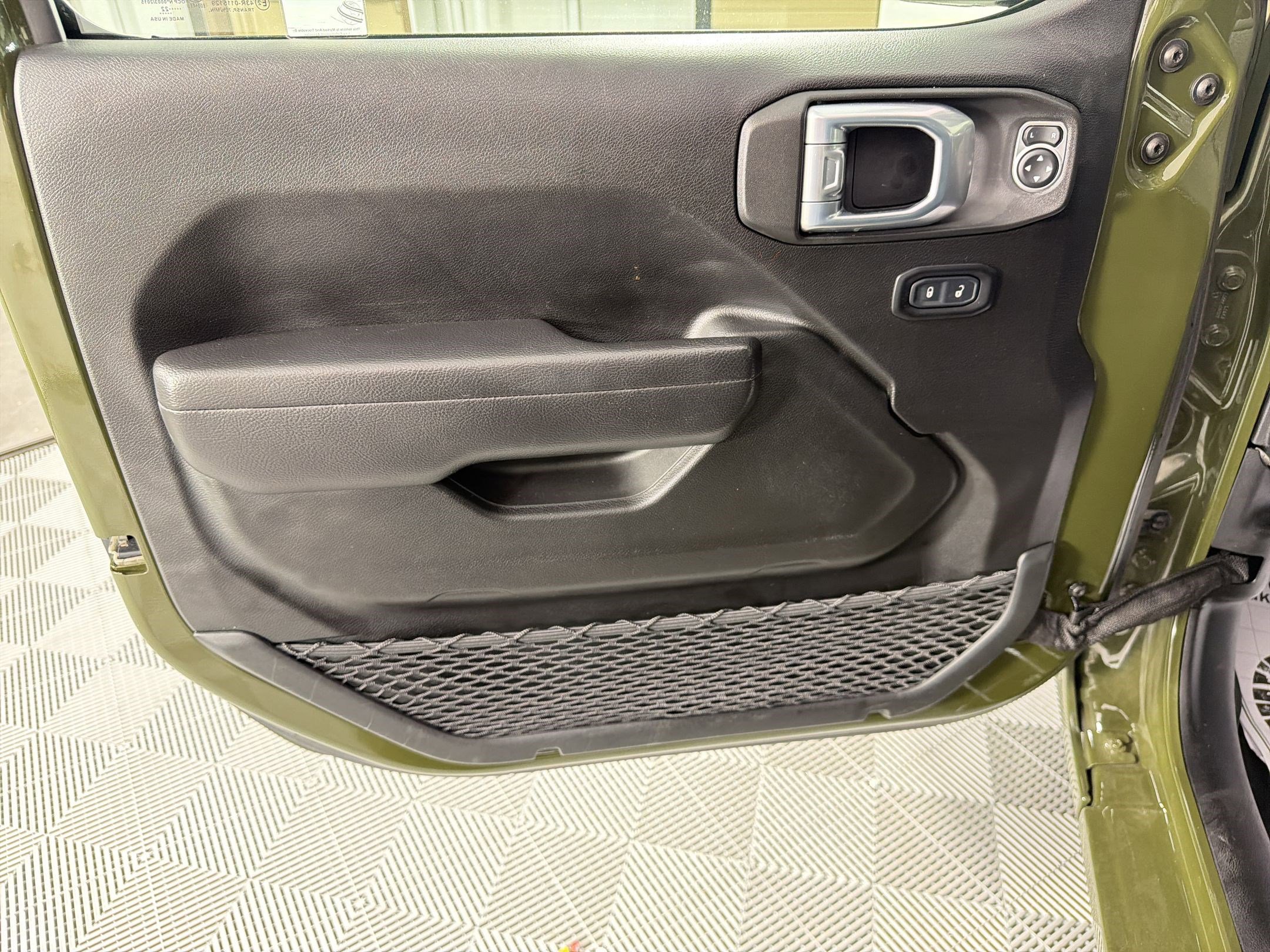 Used 2022 Jeep Wrangler Unlimited Willys image 21