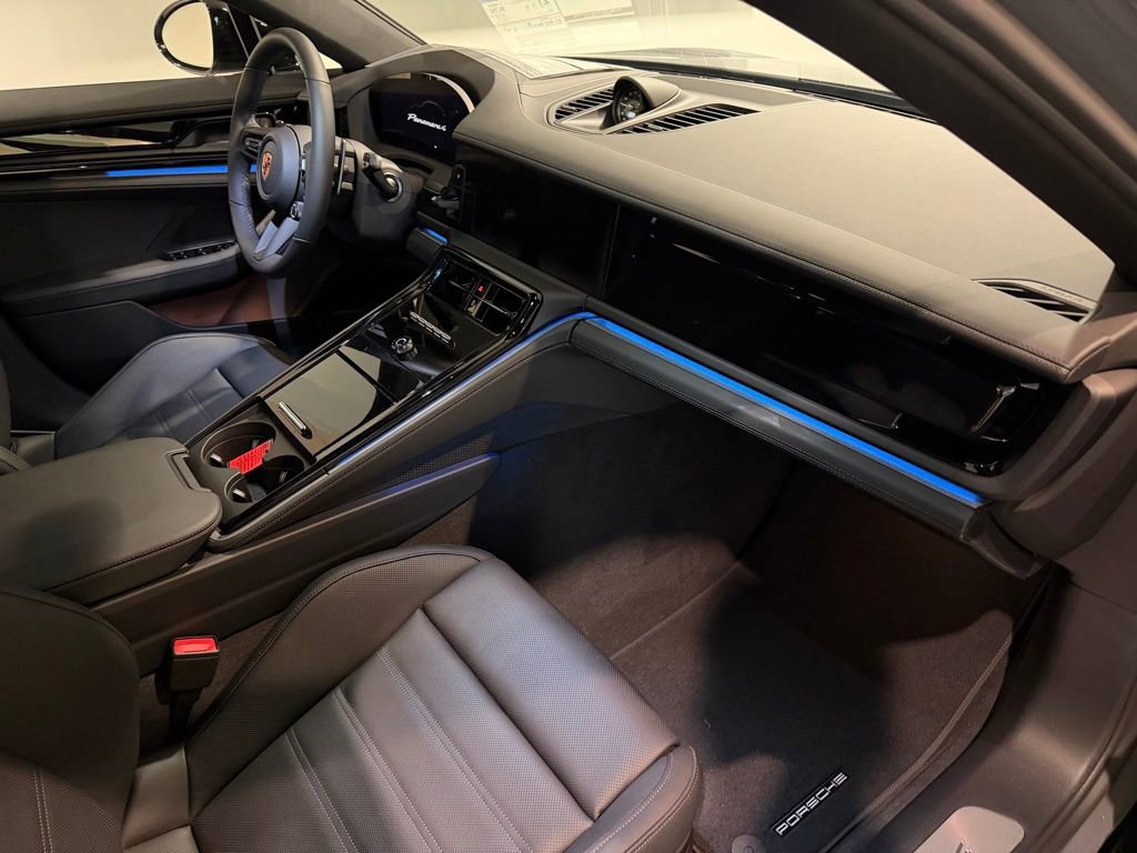 New 2026 Porsche Panamera 4 image 28