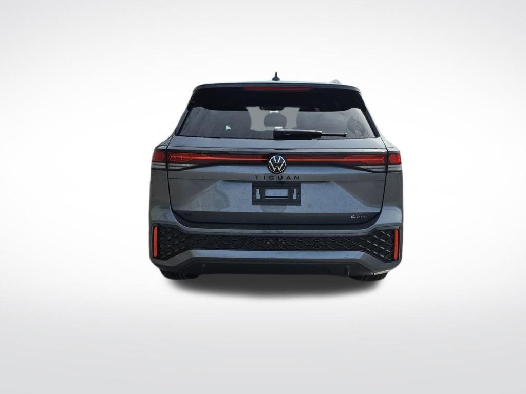New 2026 Volkswagen Tiguan SE R-Line AWD/4WD image 6
