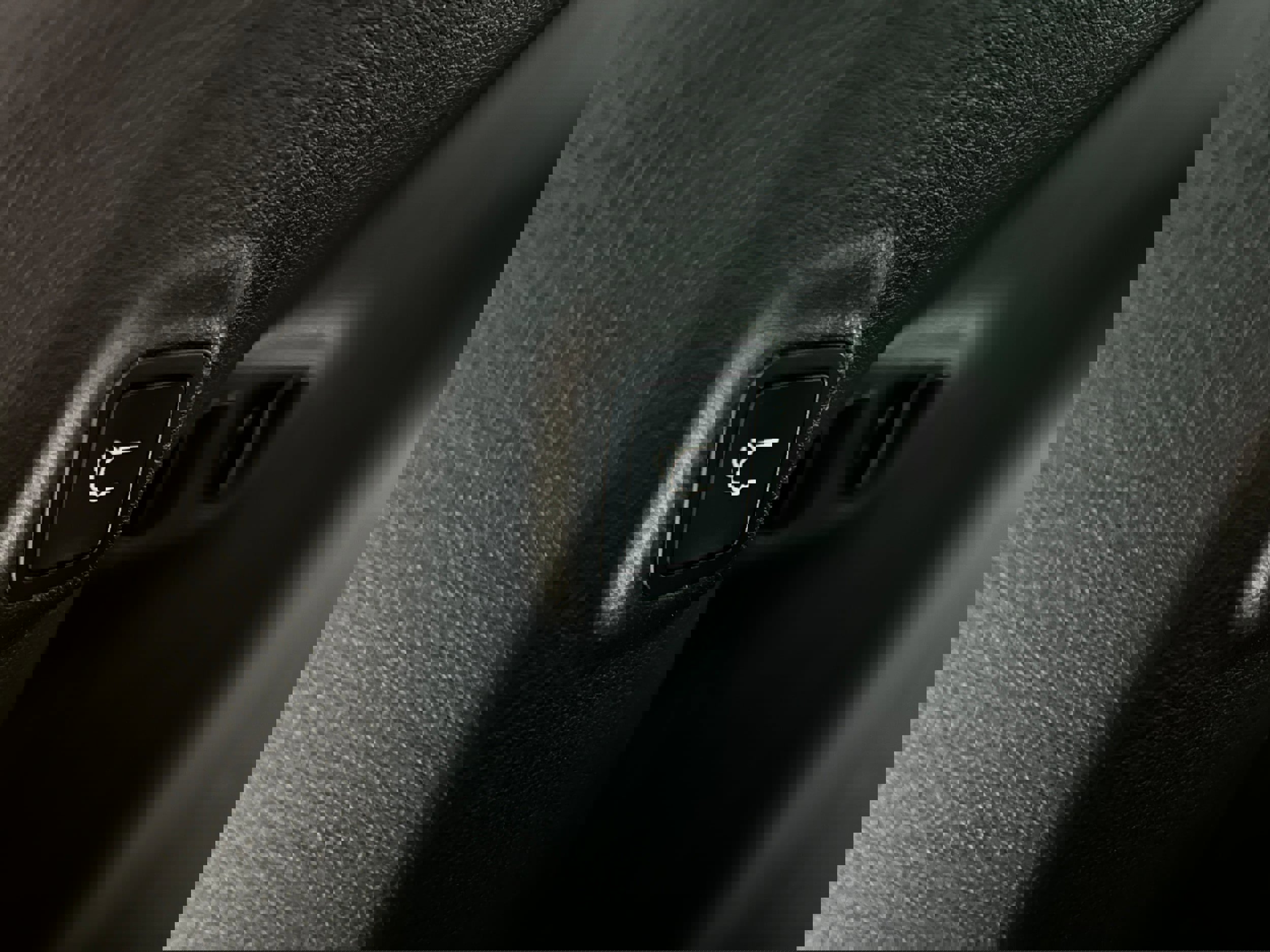 Used 2019 Jeep Cherokee High Altitude image 36