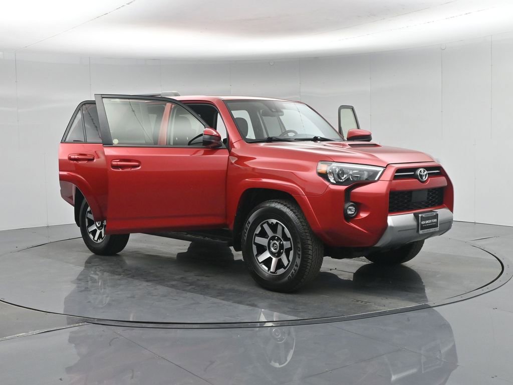 Used 2024 Toyota 4Runner TRD Off-Road image 33