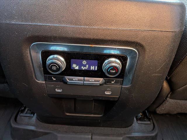 Used 2022 GMC Yukon Denali image 18