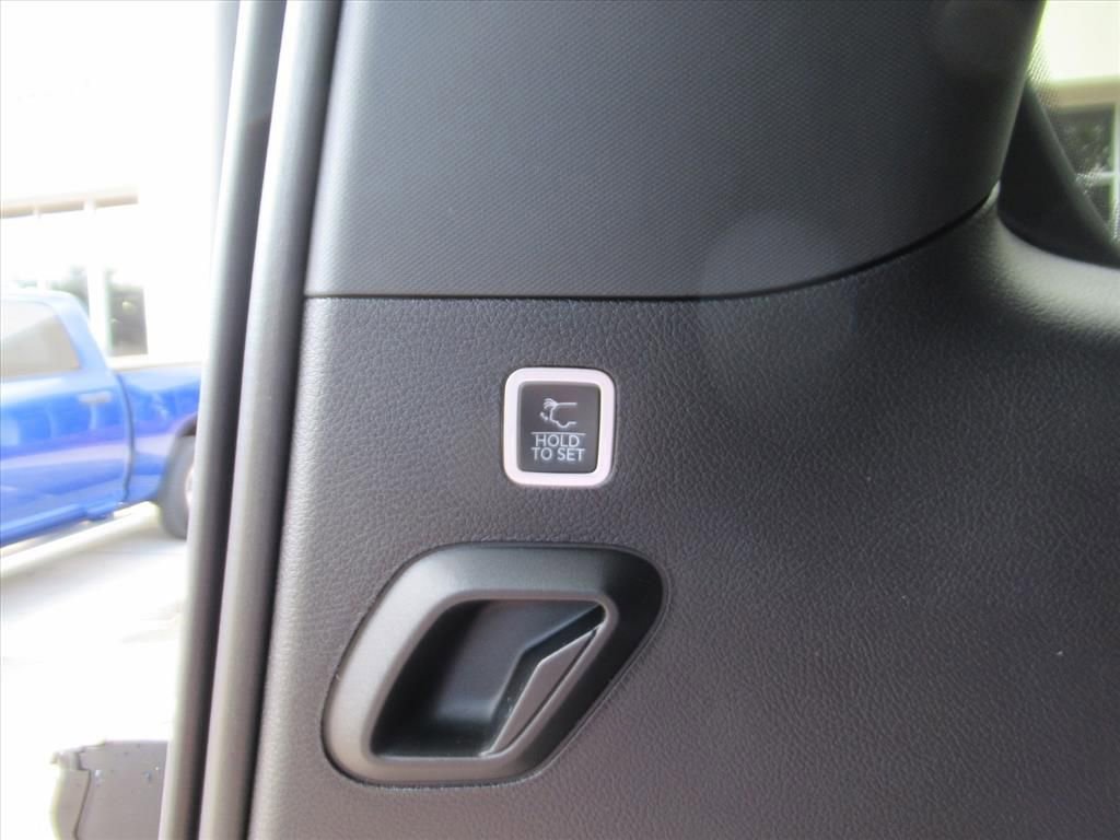 New 2026 Jeep Grand Wagoneer Limited w/ Premium Group II image 39