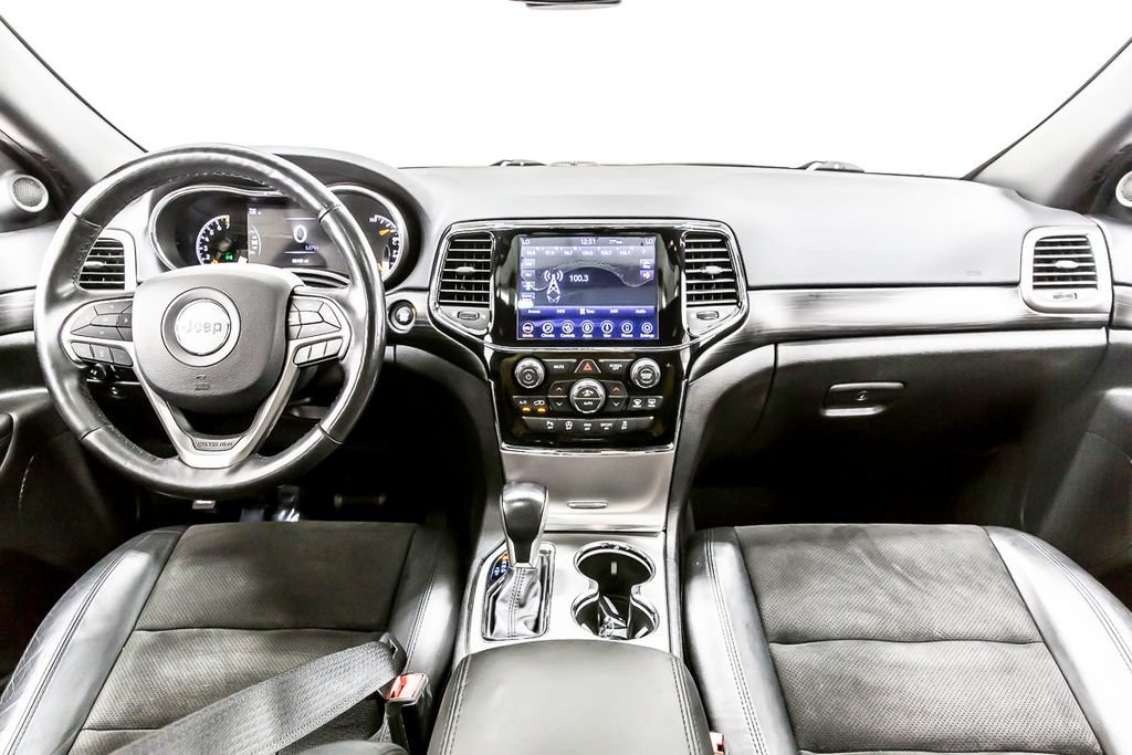Used 2020 Jeep Grand Cherokee Altitude RWD image 18
