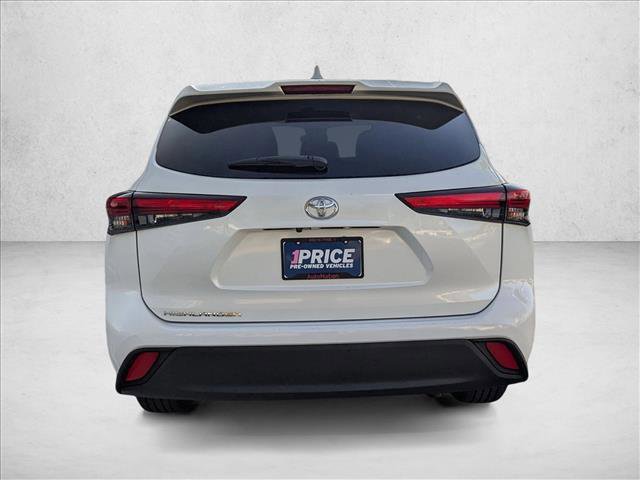 Used 2020 Toyota Highlander L image 7