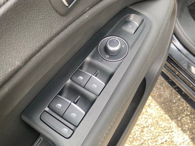 Used 2023 Alfa Romeo Stelvio Veloce image 16