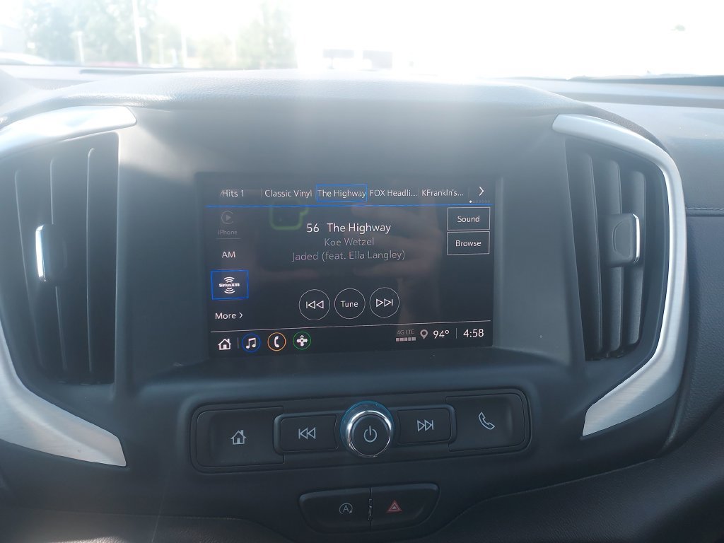 Used 2023 GMC Terrain SLE w/ Elevation Edition AWD/4WD image 13
