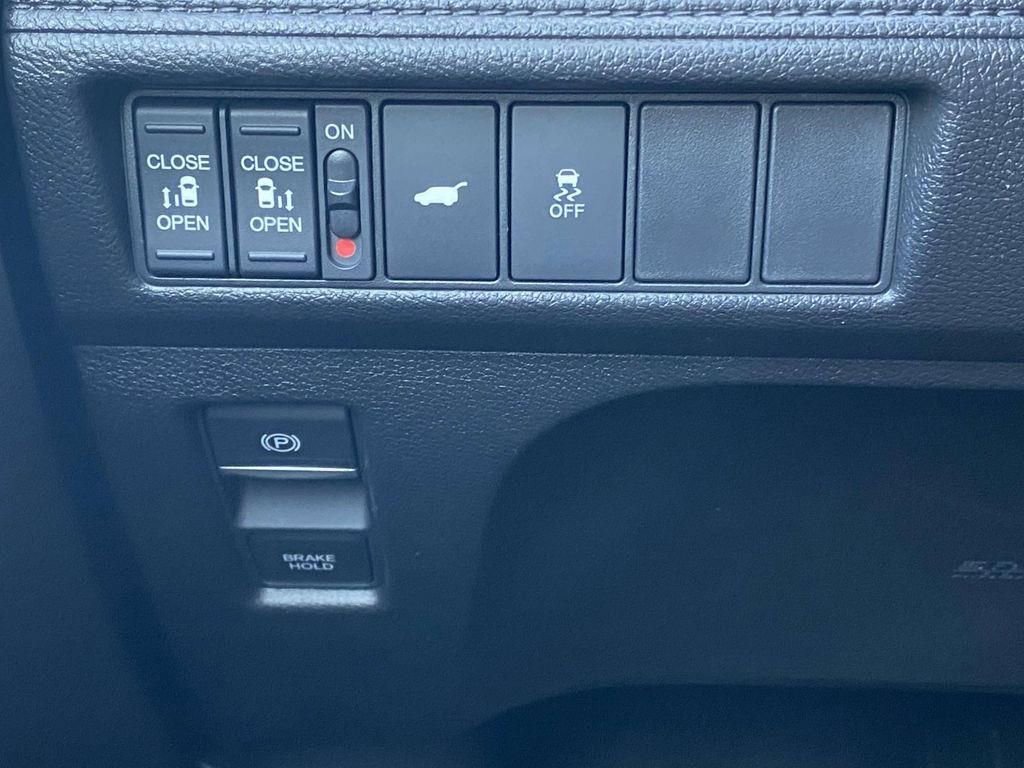 New 2025 Honda Odyssey Sport-L image 26