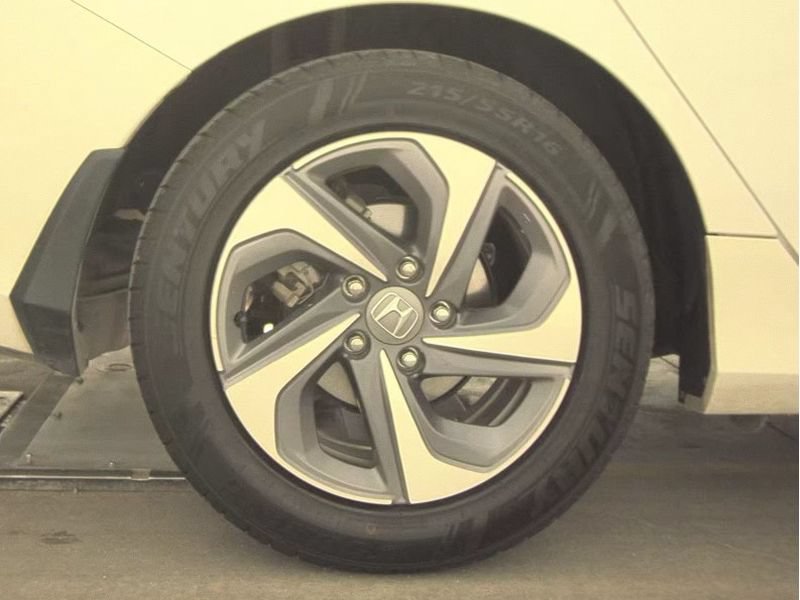Used 2019 Honda Insight EX image 11