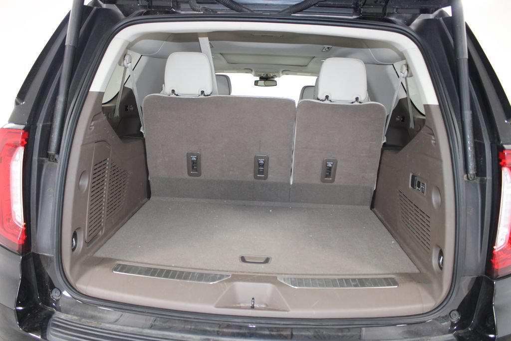 Used 2024 GMC Yukon XL Denali w/ Max Trailering Package RWD image 16