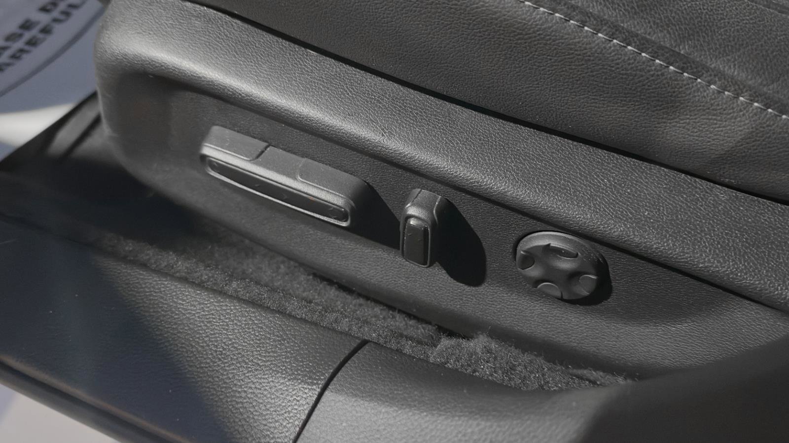 Used 2022 Honda Accord Touring image 12