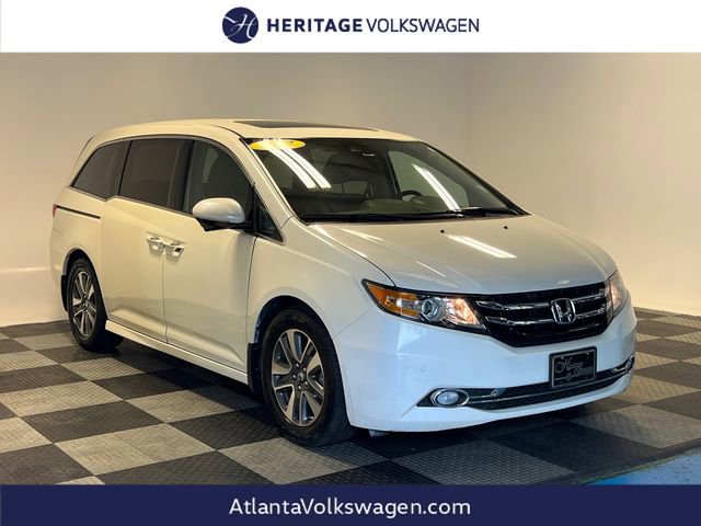 Used 2017 Honda Odyssey Touring image 1