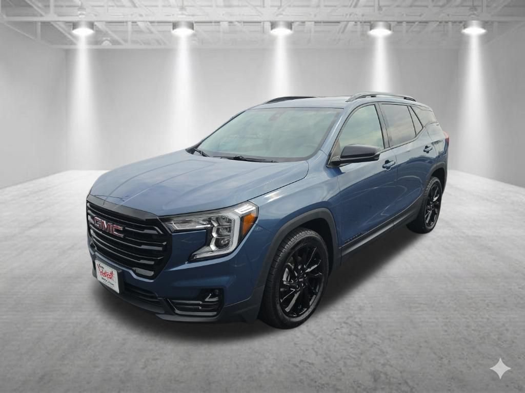 Used 2024 GMC Terrain SLT w/ Elevation Edition FWD image 11