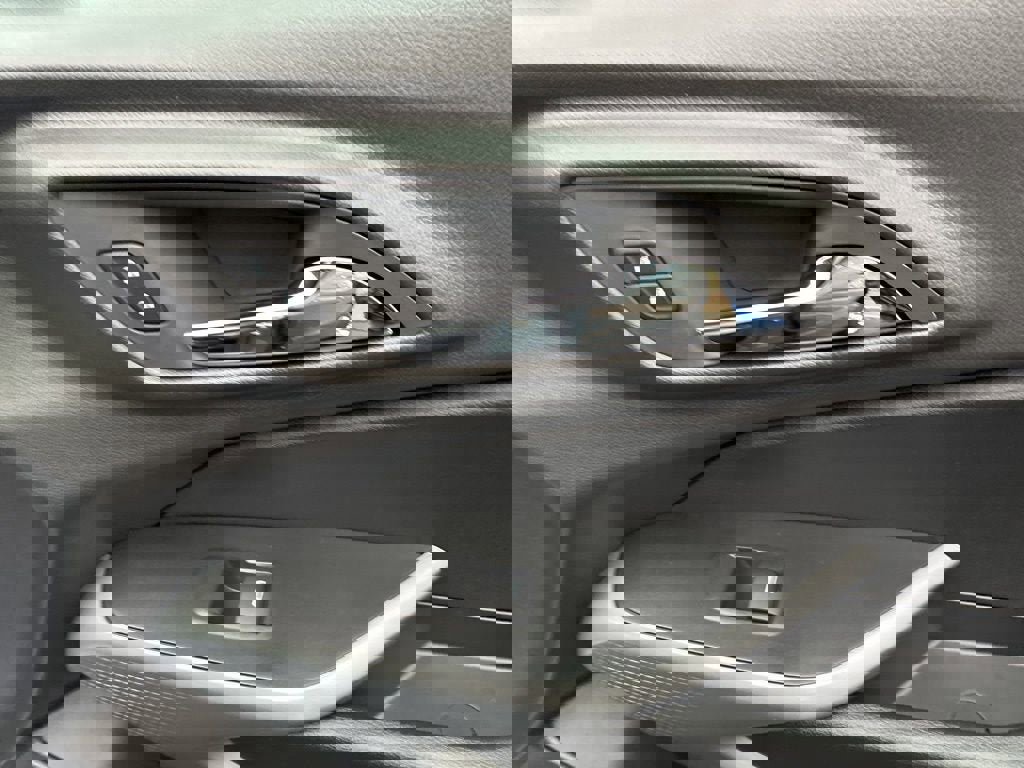 New 2026 Chevrolet Trax LS image 29