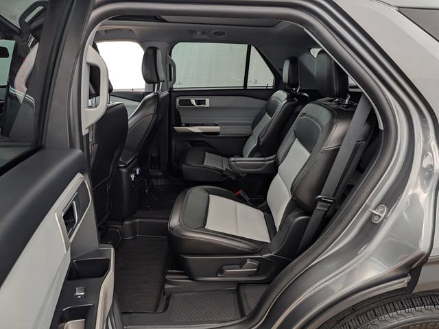 Certified 2023 Ford Explorer XLT w/ Equipment Group 202A AWD/4WD image 13