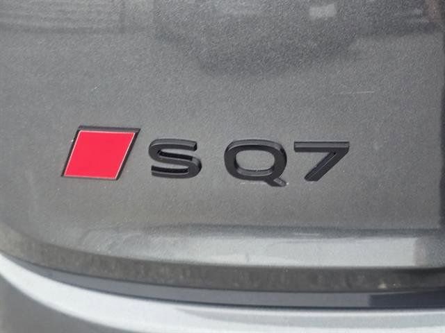 New 2025 Audi SQ7 Premium Plus image 30