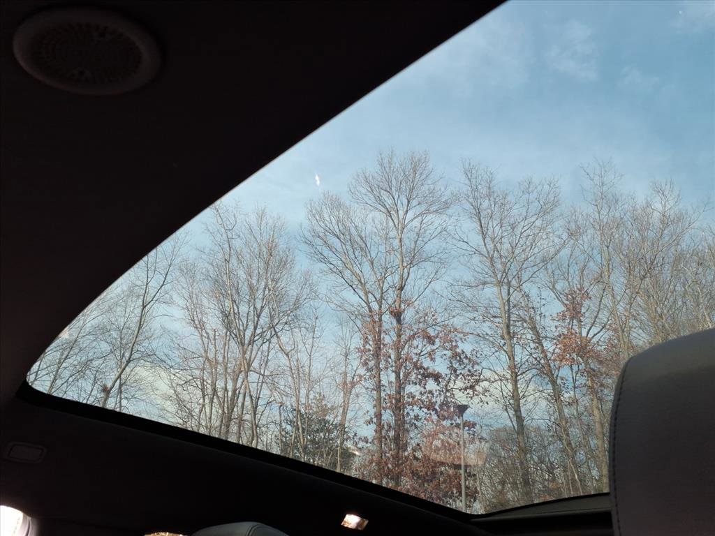 Certified 2023 Land Rover Range Rover Evoque S image 19