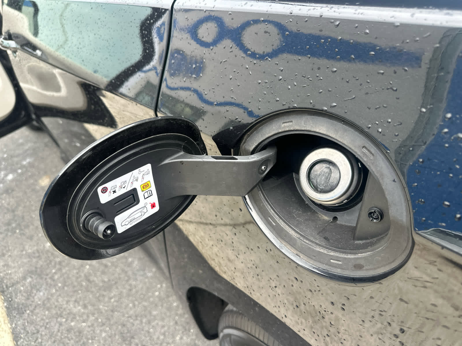 Used 2024 Chrysler Pacifica Touring-L image 21