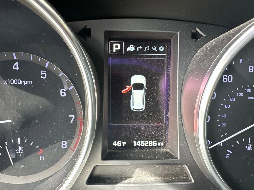 Used 2017 Hyundai Santa Fe Sport FWD image 21