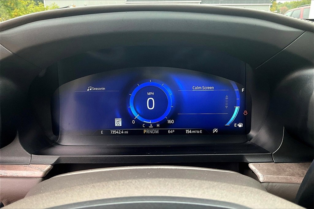 Used 2020 Ford Explorer Platinum w/ Premium Technology Package image 13