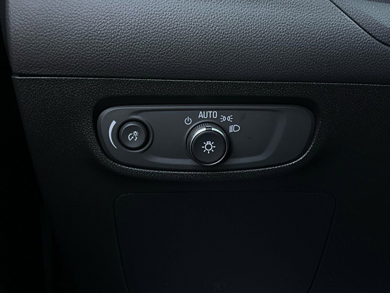 Used 2025 Buick Encore GX Preferred image 20