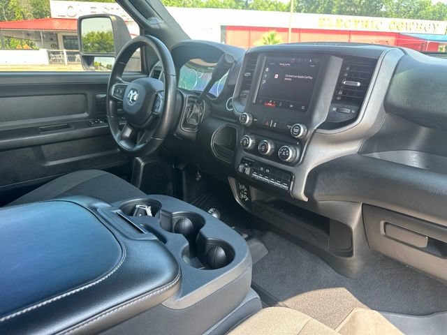 Used 2023 RAM 3500 Tradesman AWD/4WD image 9