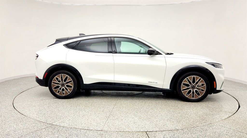 Used 2024 Ford Mustang Mach-E Premium image 4