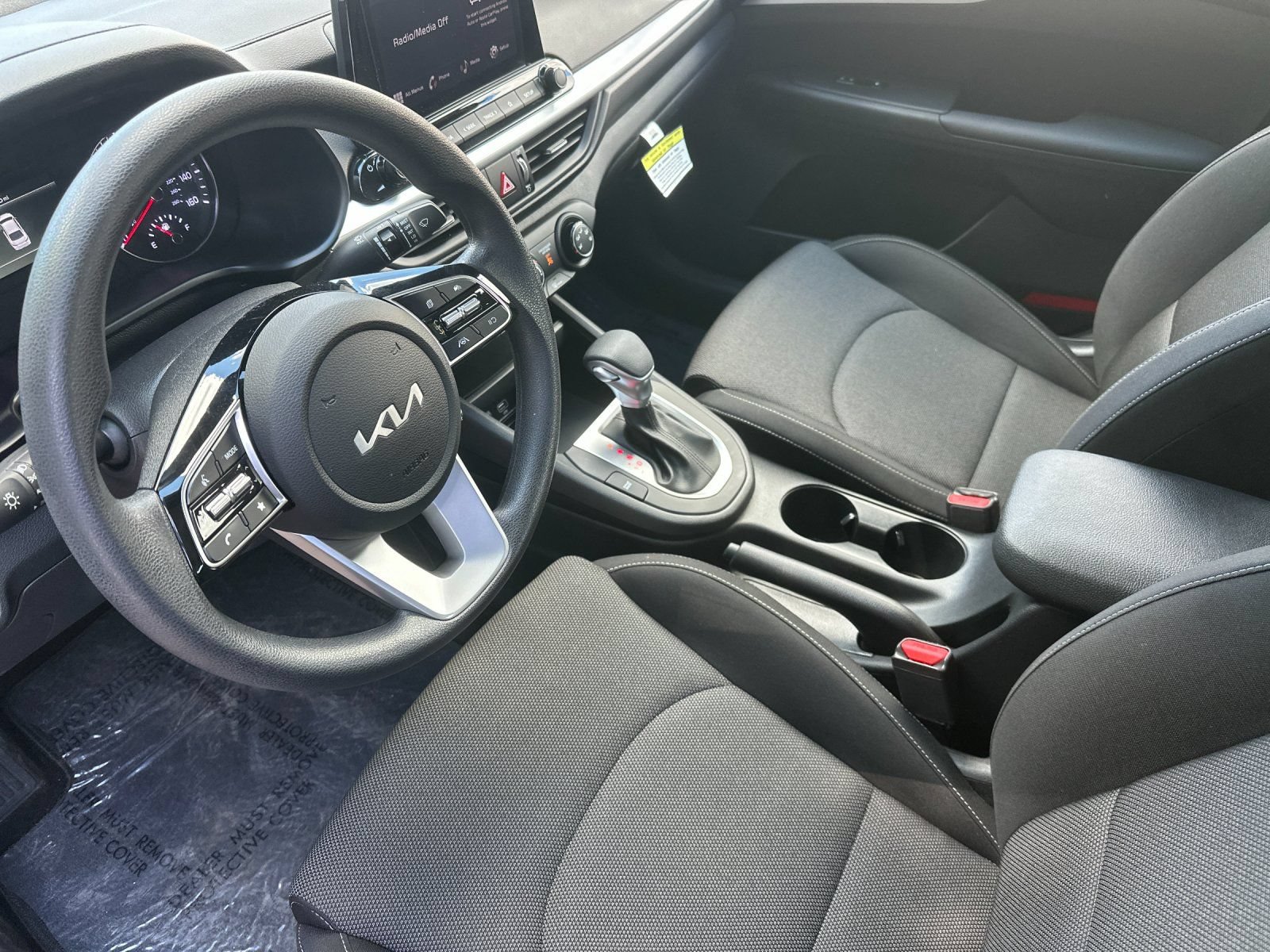 Used 2024 Kia Forte LXS FWD image 10