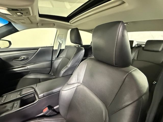 Used 2019 Lexus ES 350 w/ Accessory Package 2 FWD image 5