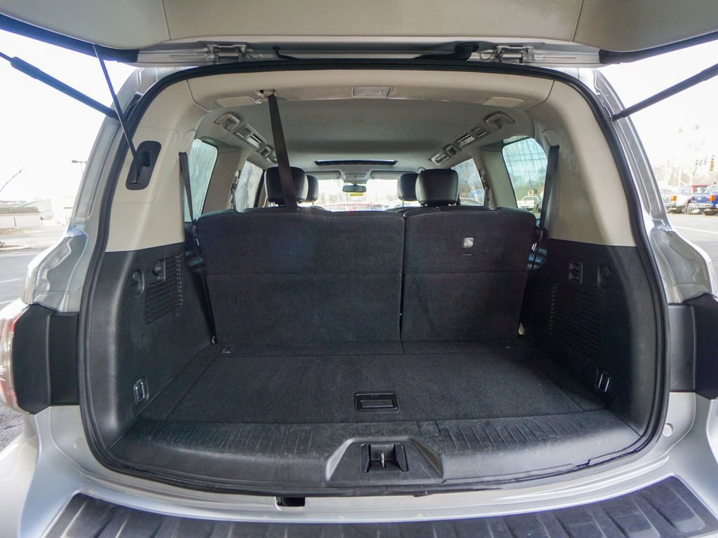 Used 2020 Nissan Armada SL w/ Premium Package image 11