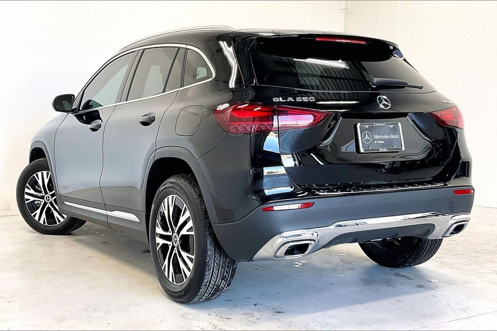 Used 2026 Mercedes-Benz GLA 250 4MATIC image 10