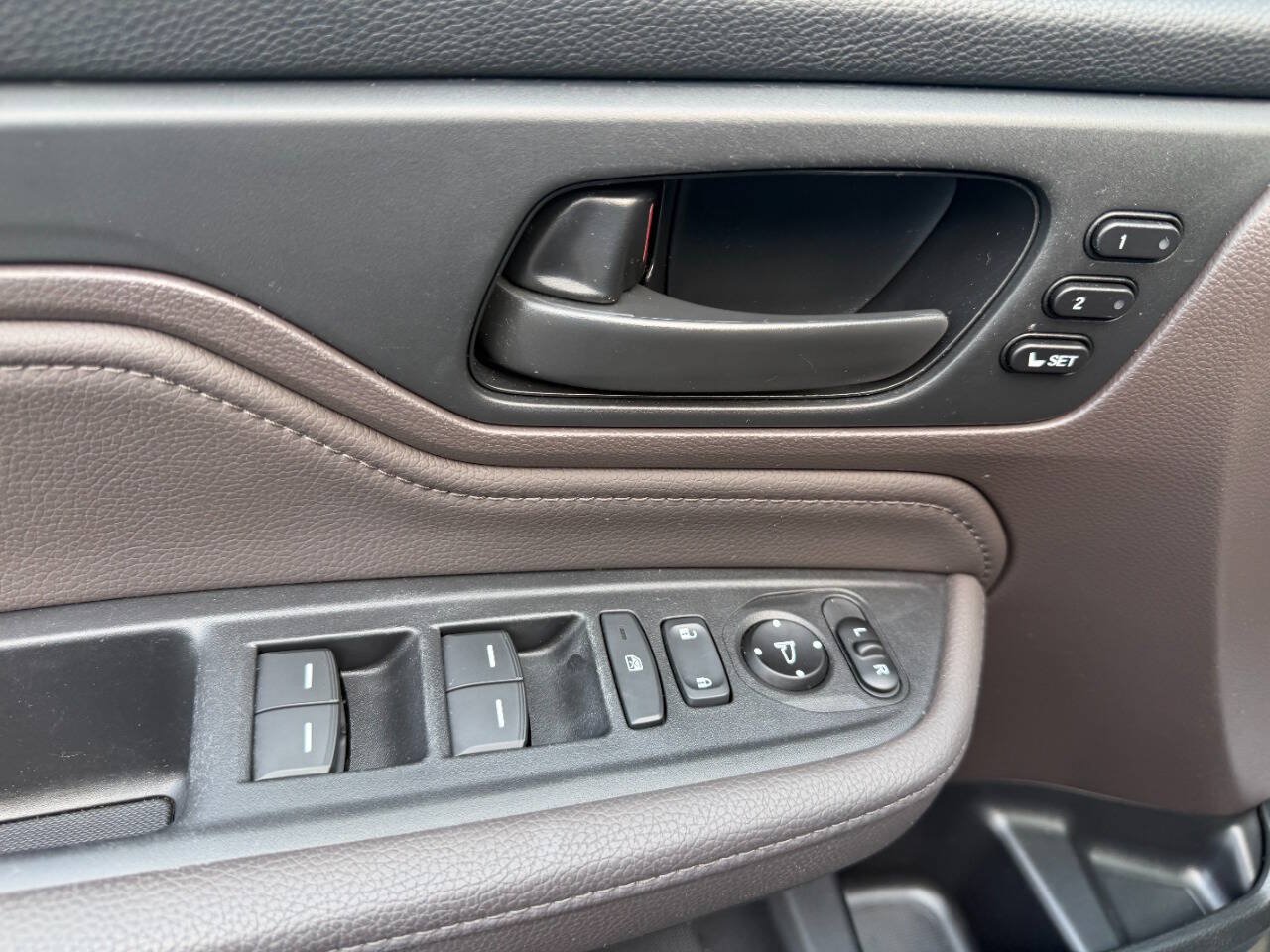 Used 2020 Honda Odyssey Touring image 19