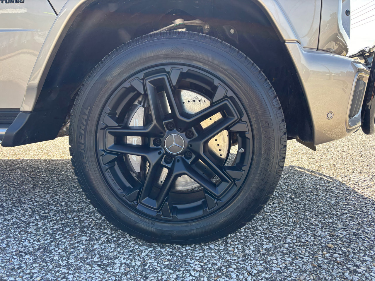 Used 2025 Mercedes-Benz G 63 AMG 4MATIC image 43