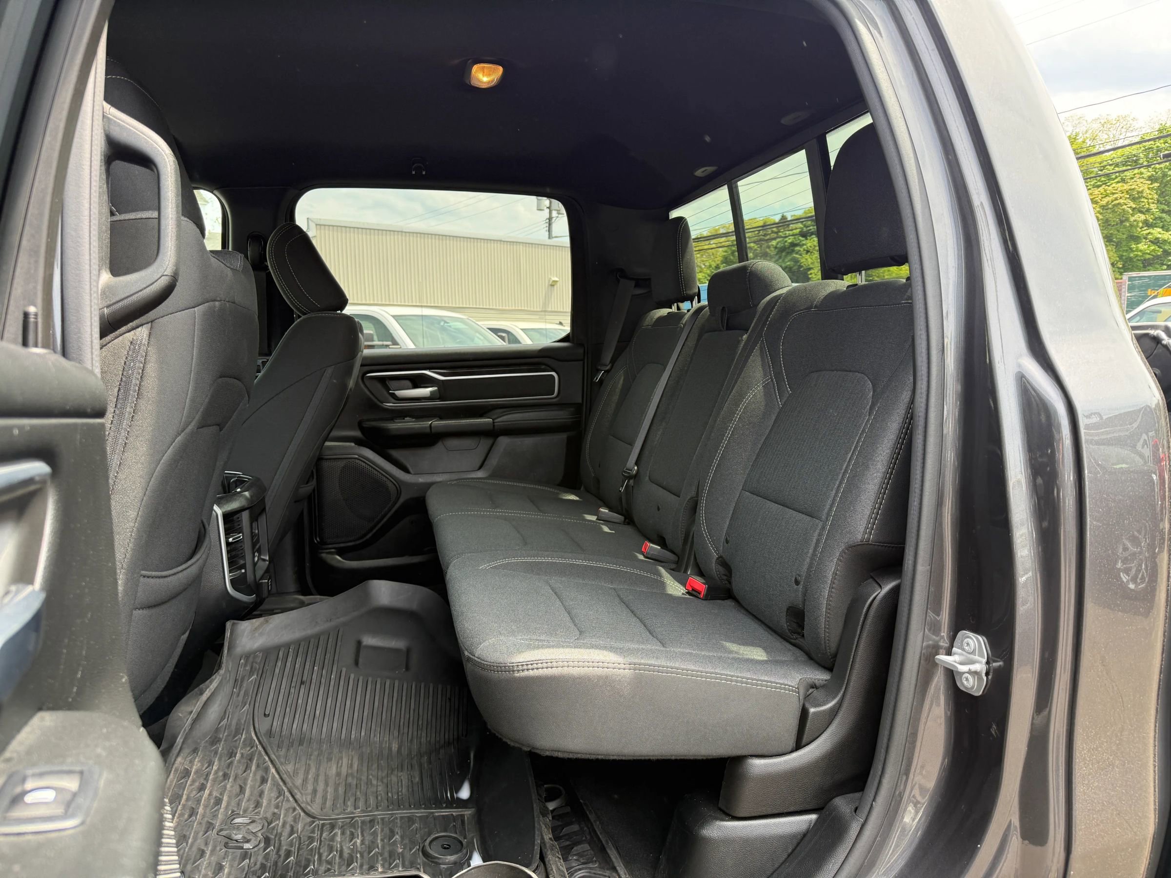 Used 2020 RAM 1500 Big Horn AWD/4WD image 12