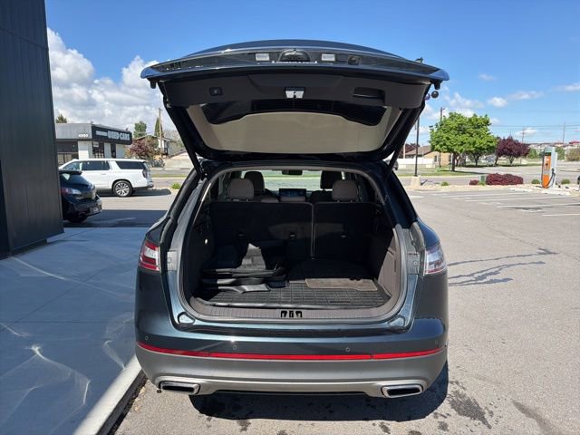 Used 2022 Lincoln Nautilus Reserve w/ Equipment Group 201A AWD/4WD image 8