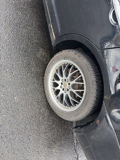 Used 2012 Lincoln MKZ image 8