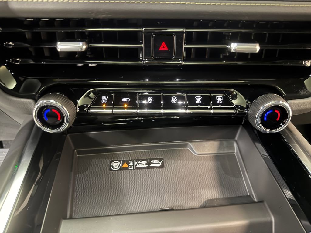 New 2026 Chevrolet Suburban Premier w/ Sun And Tow Package image 17