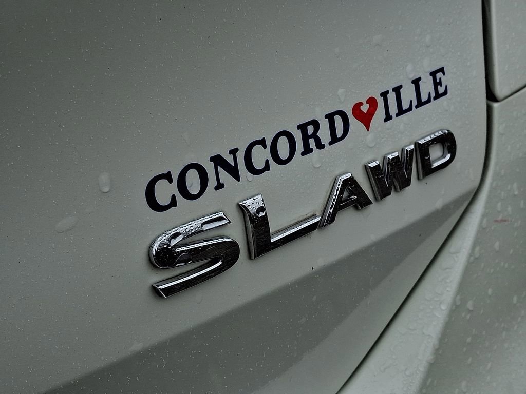 Used 2016 Nissan Rogue SL w/ SL Premium Package image 29