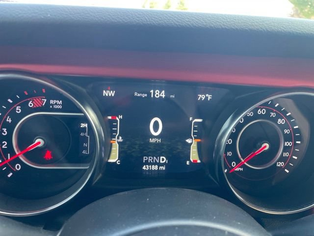 Used 2021 Jeep Wrangler Unlimited Rubicon AWD/4WD image 12