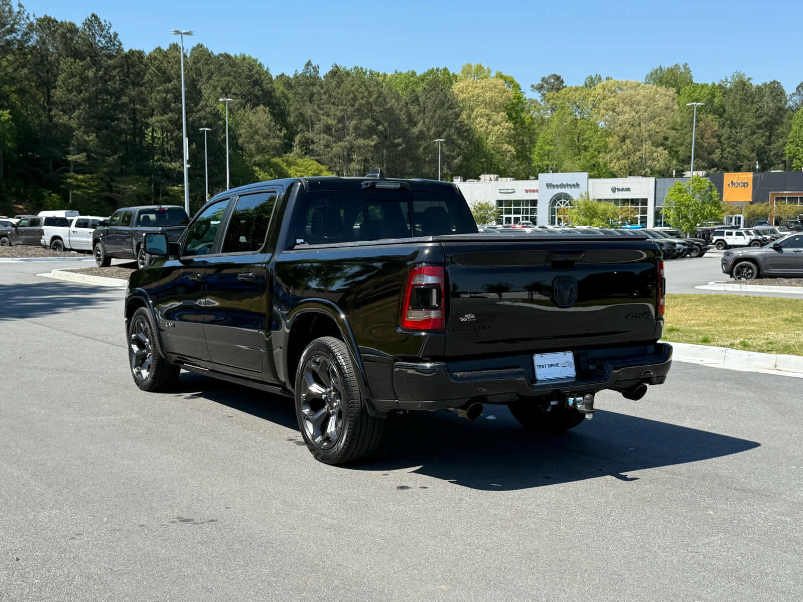 Used 2024 RAM 1500 Limited image 3