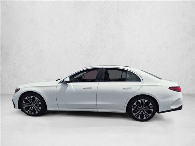 Used 2026 Mercedes-Benz E 350 4MATIC Sedan image 9