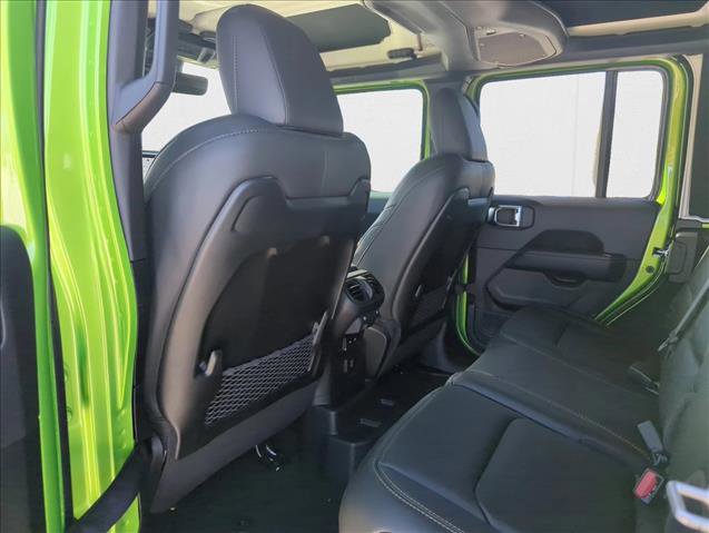 New 2025 Jeep Wrangler Unlimited Rubicon 392 image 17