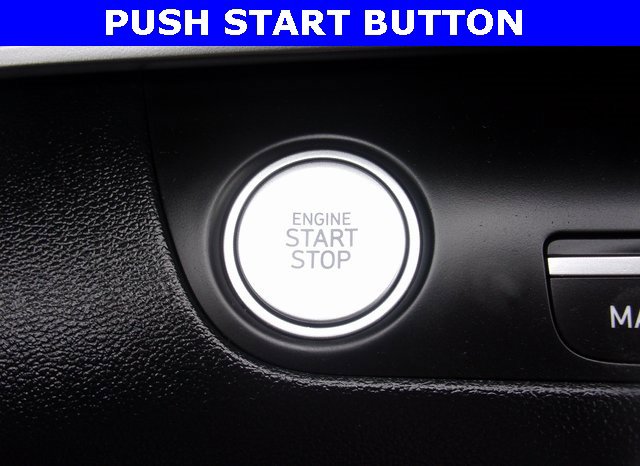 Used 2023 Hyundai Elantra Limited image 4